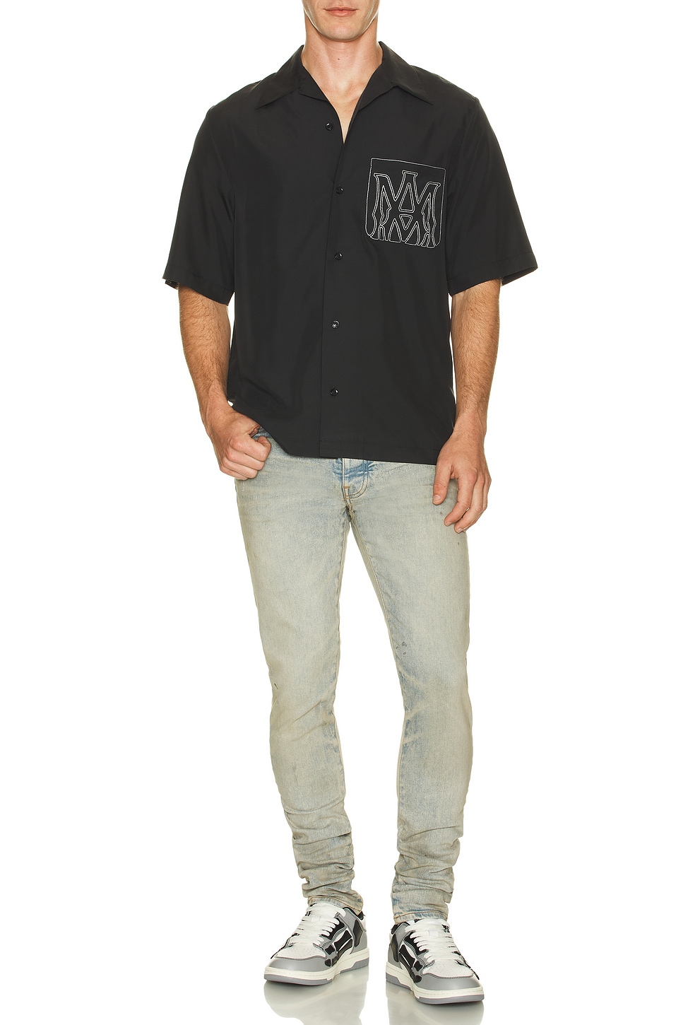 Stack Джинсы Amiri, Perfect Antique Indigo
Stack Джинсы Amiri, Perfect Antique Indigo