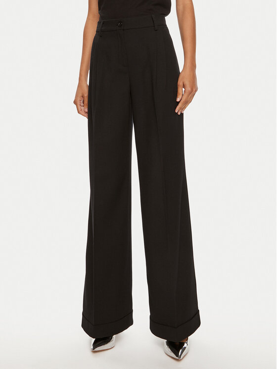 Тканевые брюки стандартного кроя Pinko, черный
Тканевые брюки стандартного кроя Pinko, черный