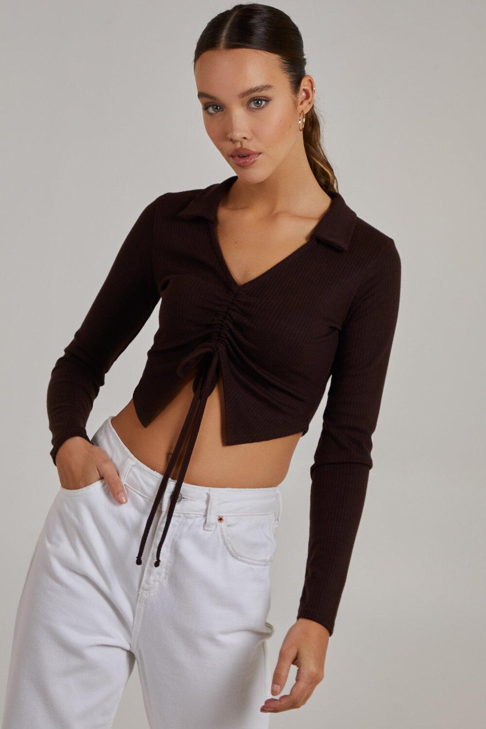 Топ в рубчик со сборками и длинными рукавами Pink Vanilla, коричневый
Топ в рубчик со сборками и длинными рукавами Pink Vanilla, коричневый