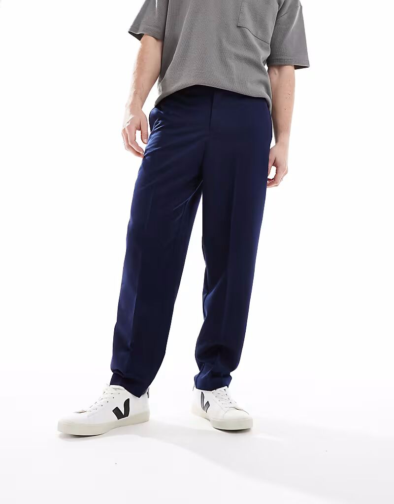 ASOS DESIGN элегантные свободные зауженные брюки темно-синего цвета
ASOS DESIGN элегантные свободные зауженные брюки темно-синего цвета