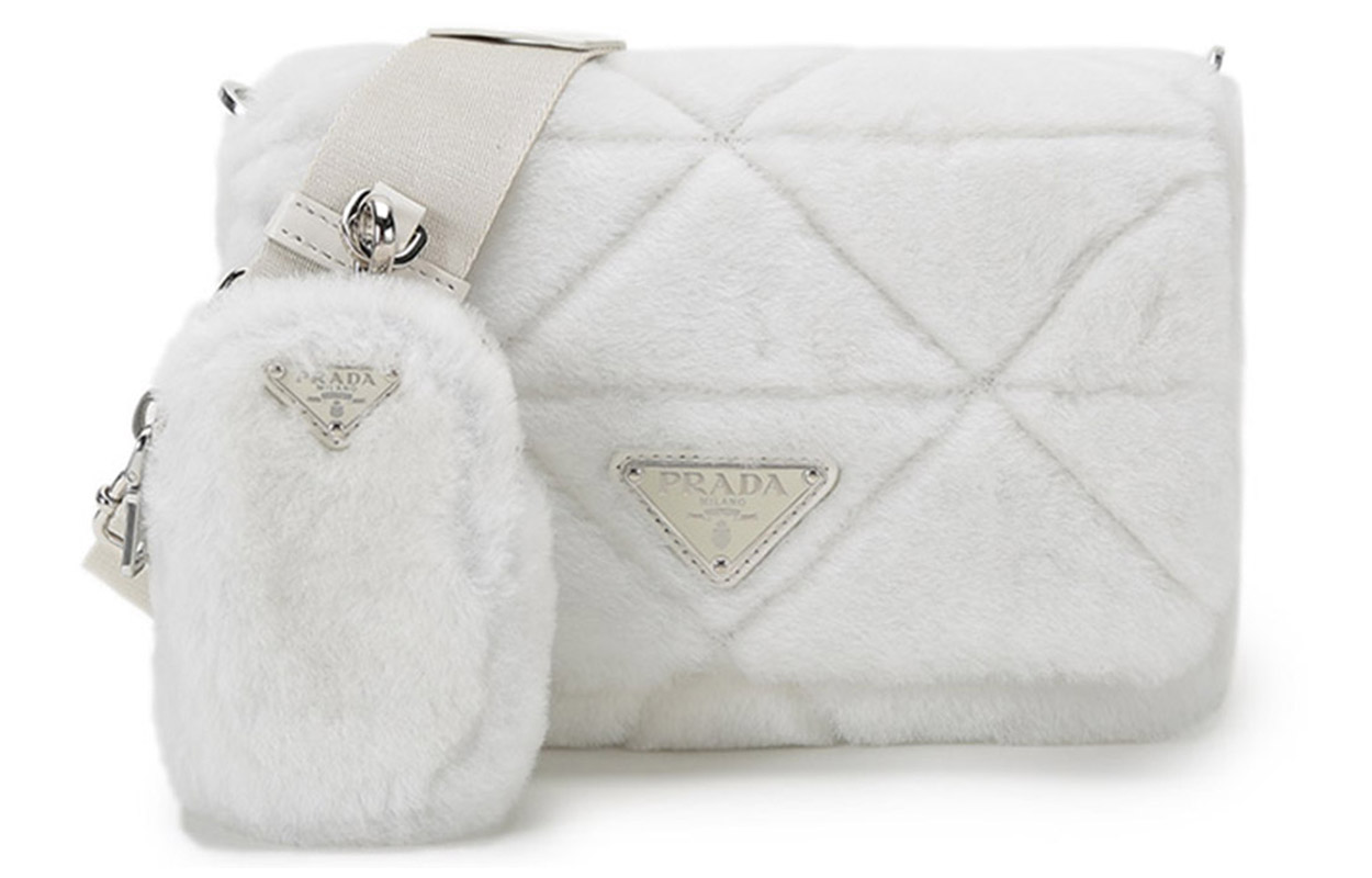 PRADA Кожаный ремень для сумки через плечо
PRADA Кожаный ремень для сумки через плечо