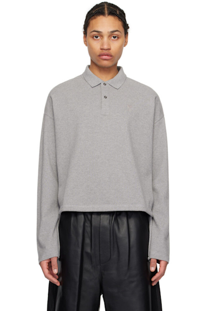 Серый свитер Ami de Cœur AMI Paris
Серый свитер Ami de Cœur AMI Paris