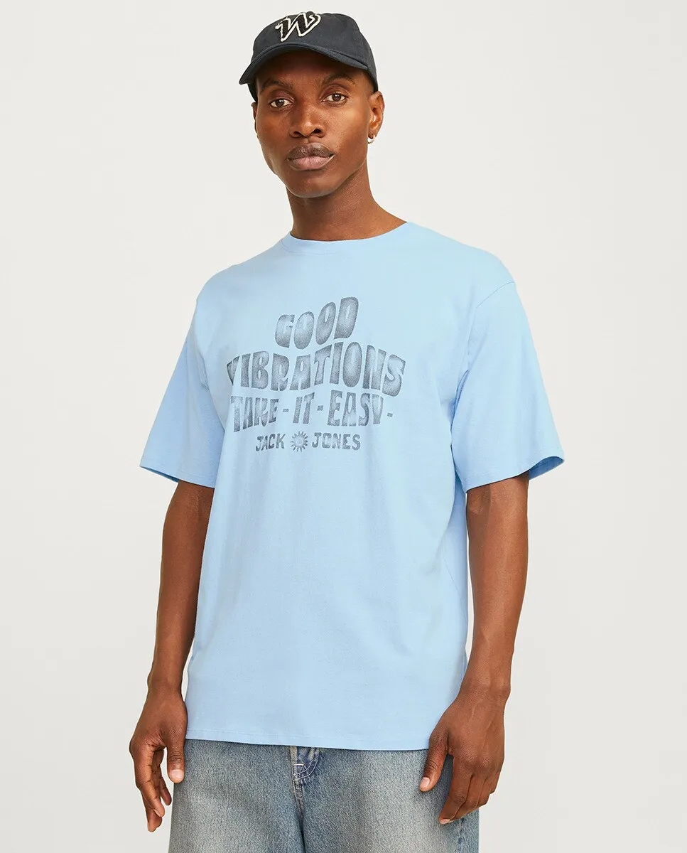 Мужская футболка с короткими рукавами и принтом спереди Jack & Jones, светло-голубой
Мужская футболка с короткими рукавами и принтом спереди Jack & Jones, светло-голубой