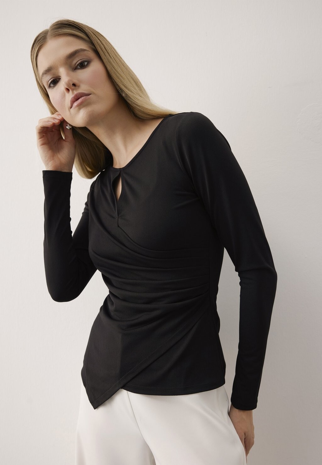 Футболка с длинным рукавом Anna Field, черная, Черный, Футболка с длинным рукавом Anna Field, черная
Футболка с длинным рукавом Anna Field, черная, Черный, Футболка с длинным рукавом Anna Field, черная