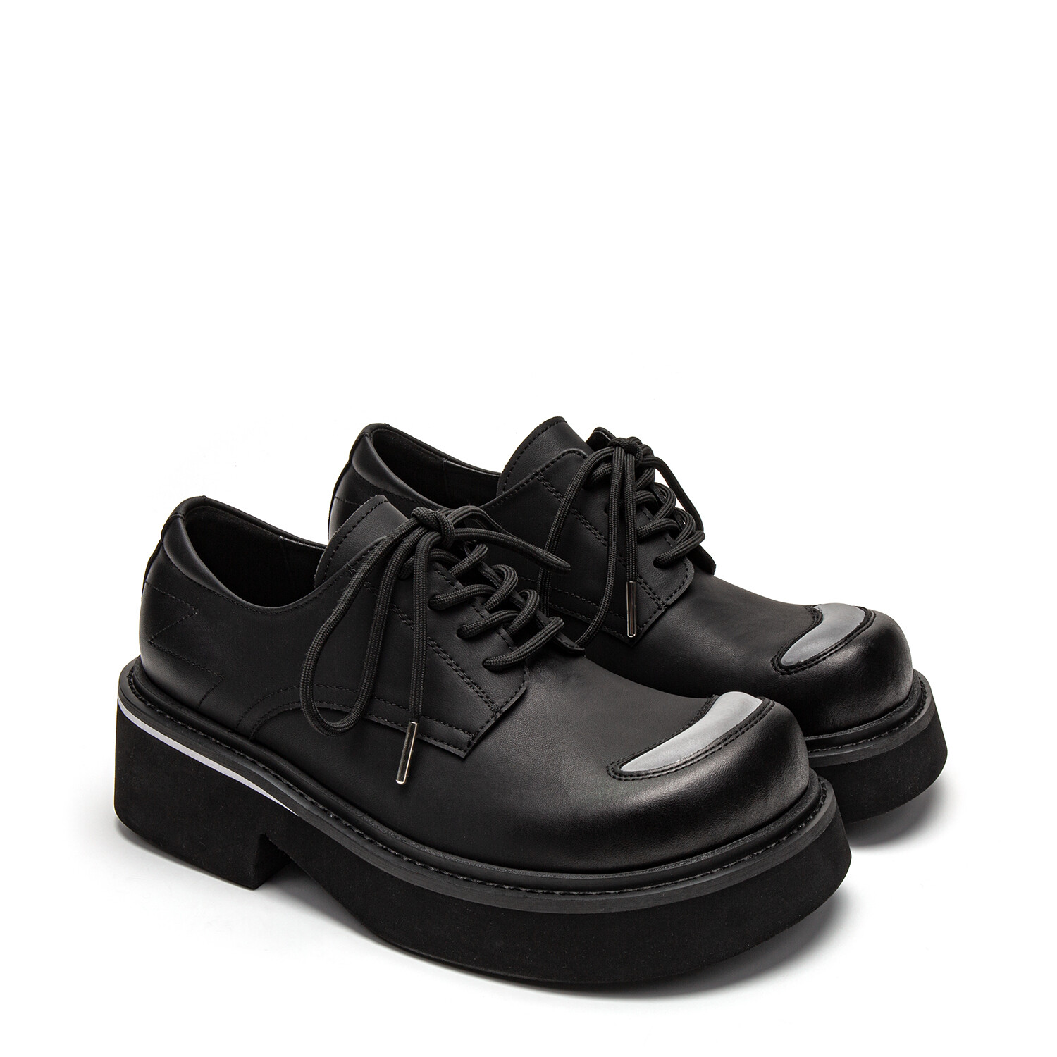 Мужские повседневные туфли унисекс с низким верхом черного цвета 1997K
Мужские повседневные туфли унисекс с низким верхом черного цвета 1997K