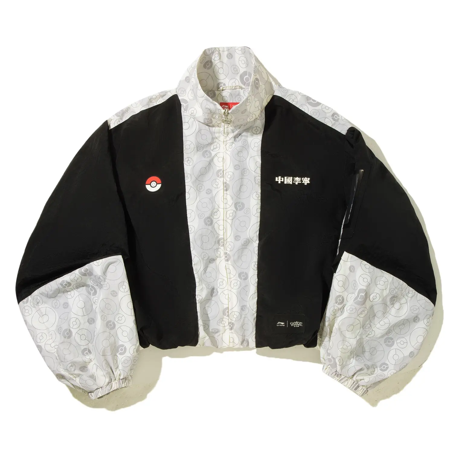 LiNing Куртка женская Pokemon, Black with White All over Print
LiNing Куртка женская Pokemon, Black with White All over Print