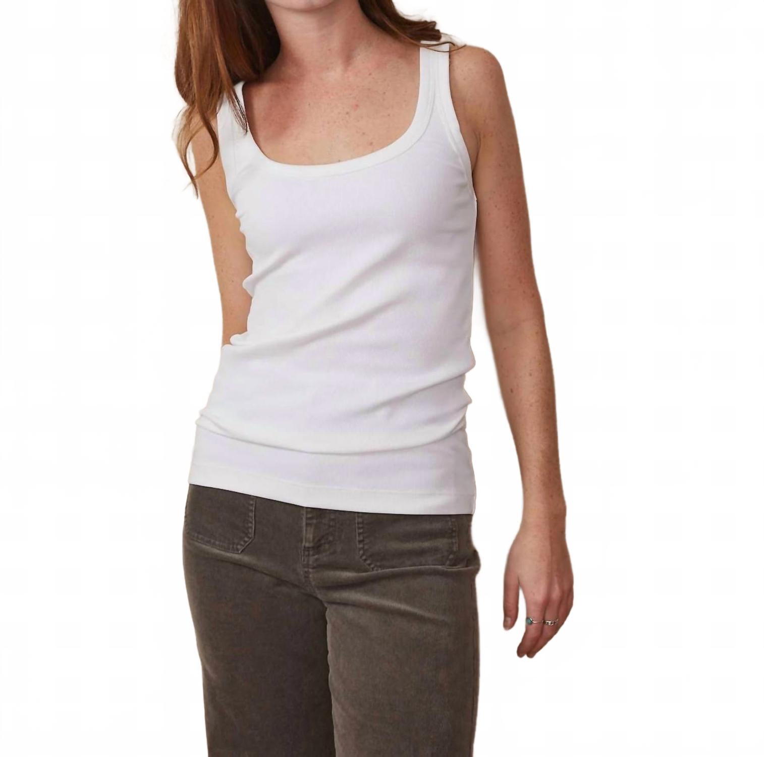 Майка Мара белая Paper Label 
Майка Мара белая Paper Label