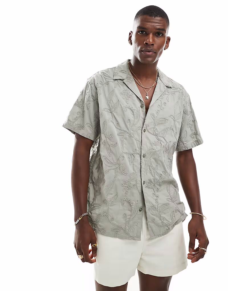 Рубашка с короткими рукавами с вышивкой цвета хаки Jack & Jones
Рубашка с короткими рукавами с вышивкой цвета хаки Jack & Jones