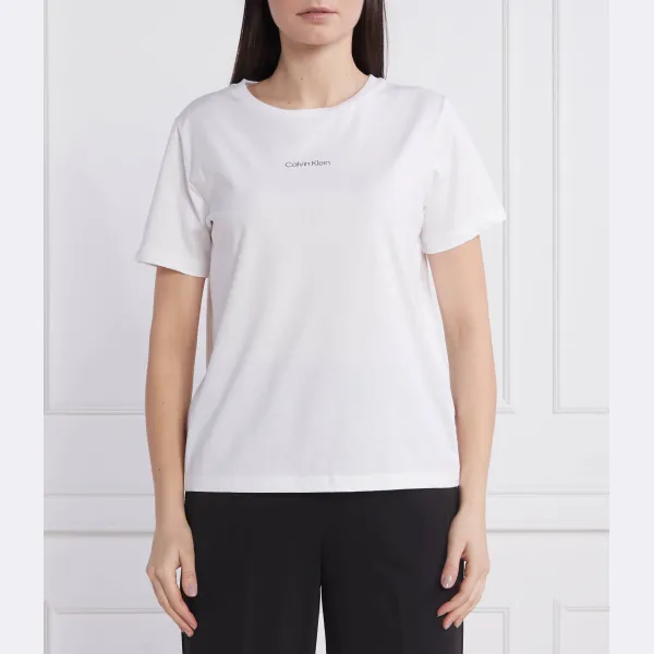 Футболка стандартного кроя с микрологотипом Calvin Klein, белый
Футболка стандартного кроя с микрологотипом Calvin Klein, белый