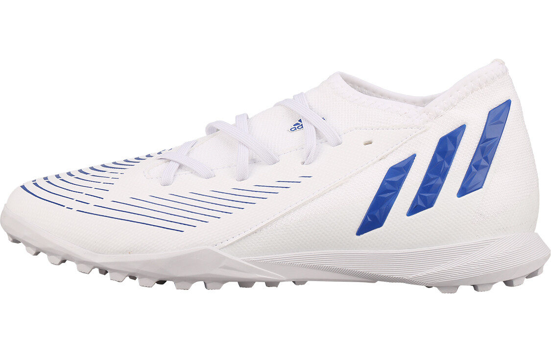 Детские футбольные бутсы Adidas Predator Kids, белый/синий
Детские футбольные бутсы Adidas Predator Kids, белый/синий