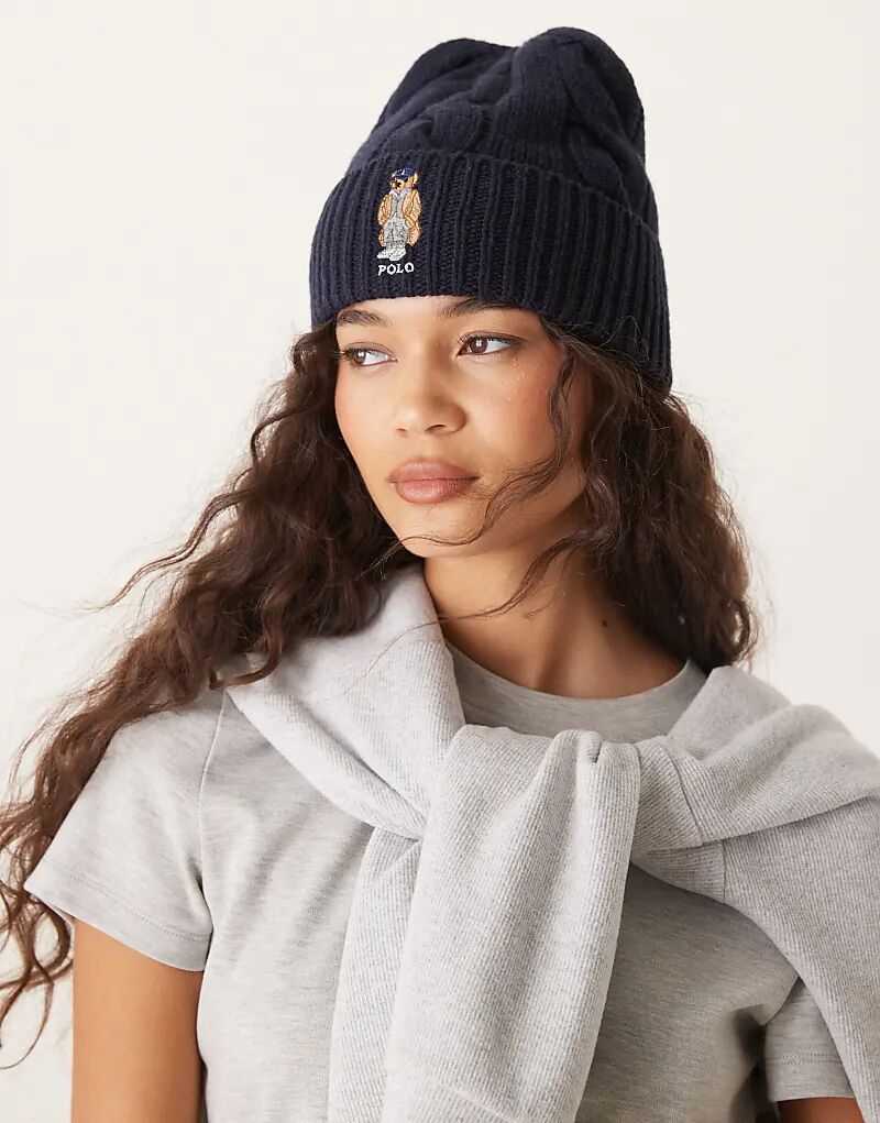 Шапка Polo Ralph Lauren с логотипом медведя из высококачественной шерсти темно-синего цвета
Шапка Polo Ralph Lauren с логотипом медведя из высококачественной шерсти темно-синего цвета