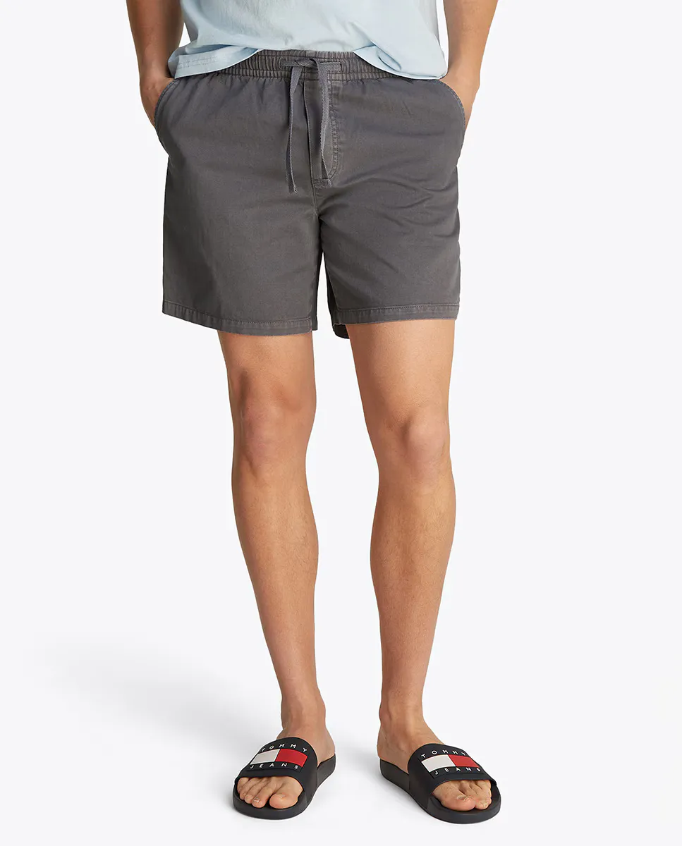 Мужские шорты с регулируемой талией и свободным кроем Tommy Jeans, черный
Мужские шорты с регулируемой талией и свободным кроем Tommy Jeans, черный