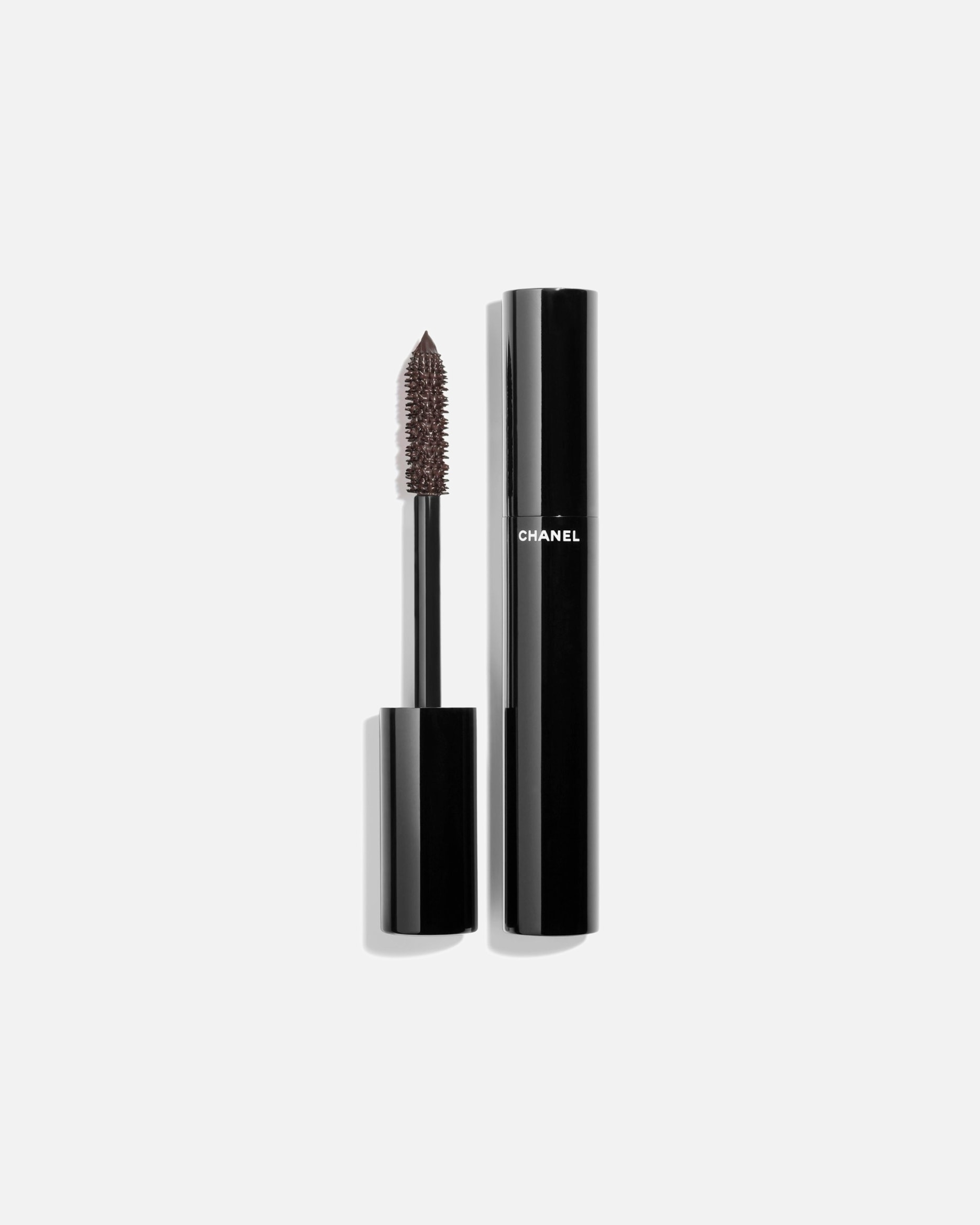Тушь для ресниц Le volume de mascara Chanel, nr. 80, 6 гр
Тушь для ресниц Le volume de mascara Chanel, nr. 80, 6 гр