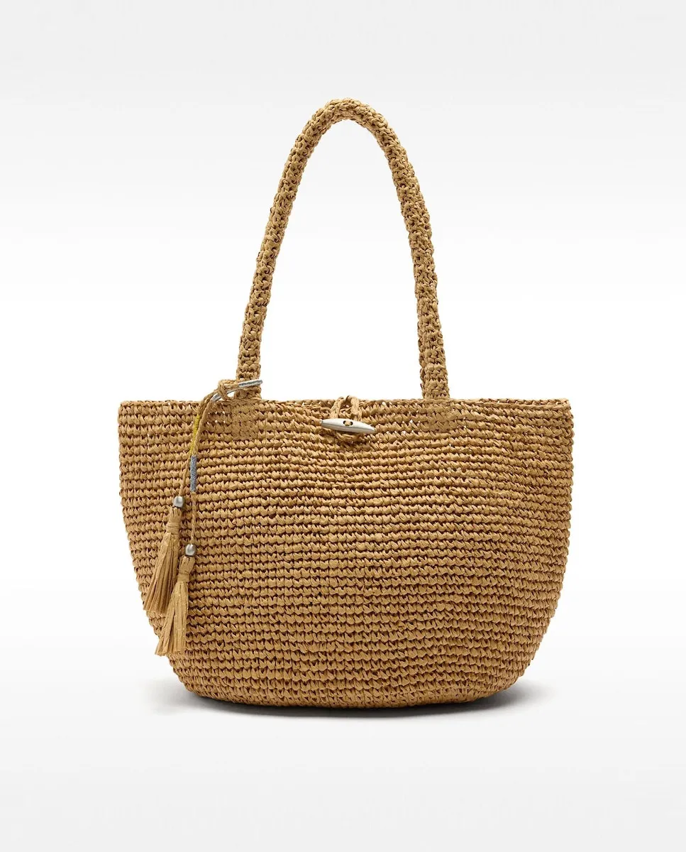 Сумка-тоут из эффекта рафии с завязками Parfois, коричневый
Сумка-тоут из эффекта рафии с завязками Parfois, коричневый