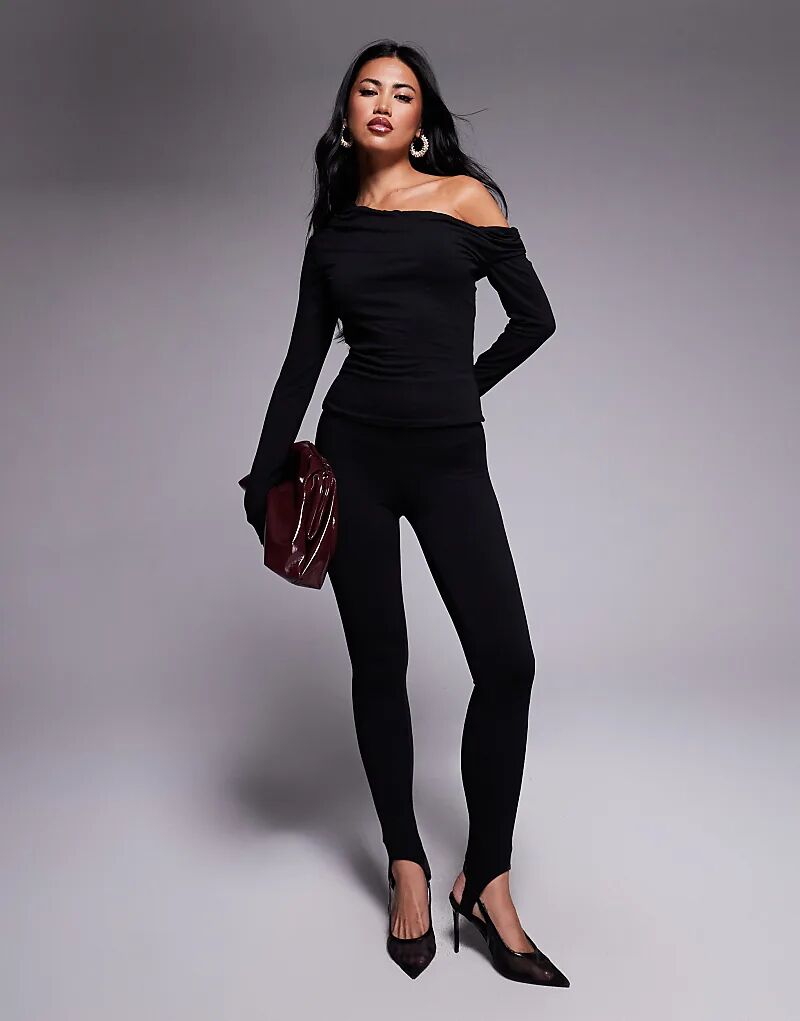 Леггинсы AFRM Power Mesh черного цвета
Леггинсы AFRM Power Mesh черного цвета