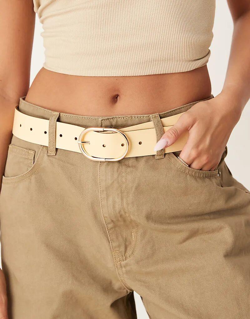 Ремень для джинсов ASOS DESIGN из кожи с тонкой трубчатой пряжкой на талии и бедрах цвета пахты
Ремень для джинсов ASOS DESIGN из кожи с тонкой трубчатой пряжкой на талии и бедрах цвета пахты