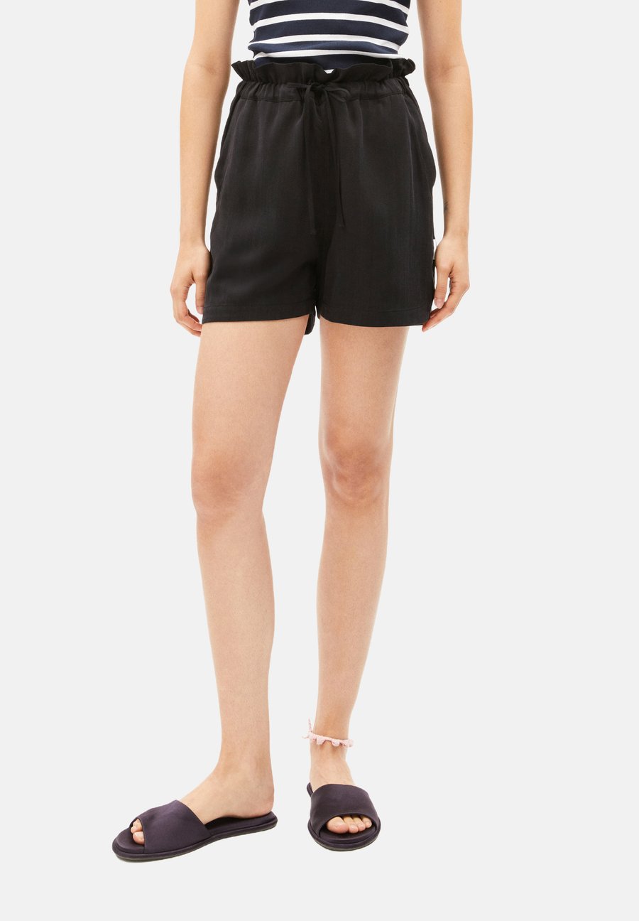 Шорты ARMEDANGELS VAANNA , Black
Шорты ARMEDANGELS VAANNA , Black