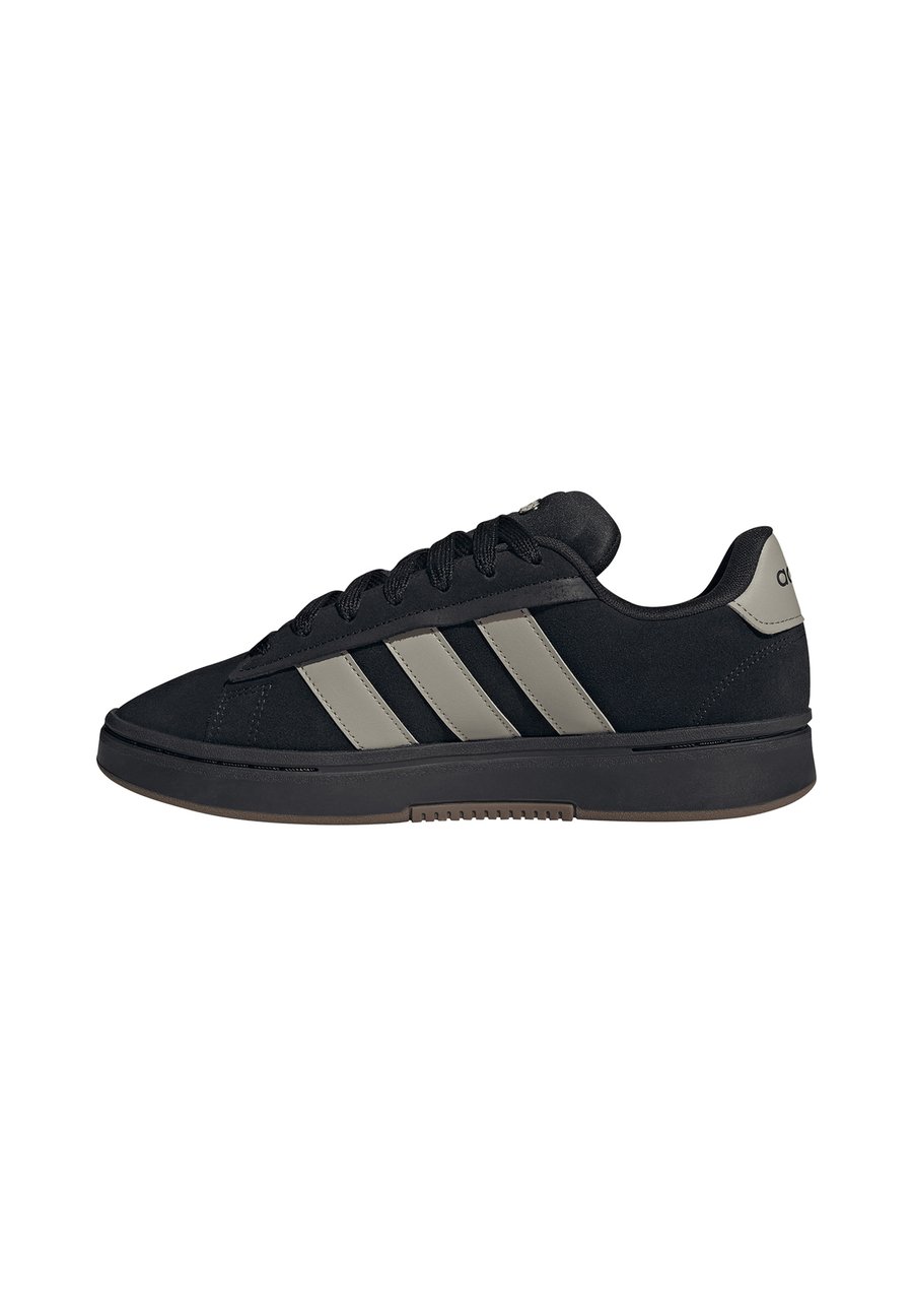 Кроссовки Adidas Performance Trainers, Core Black/Black
Кроссовки Adidas Performance Trainers, Core Black/Black