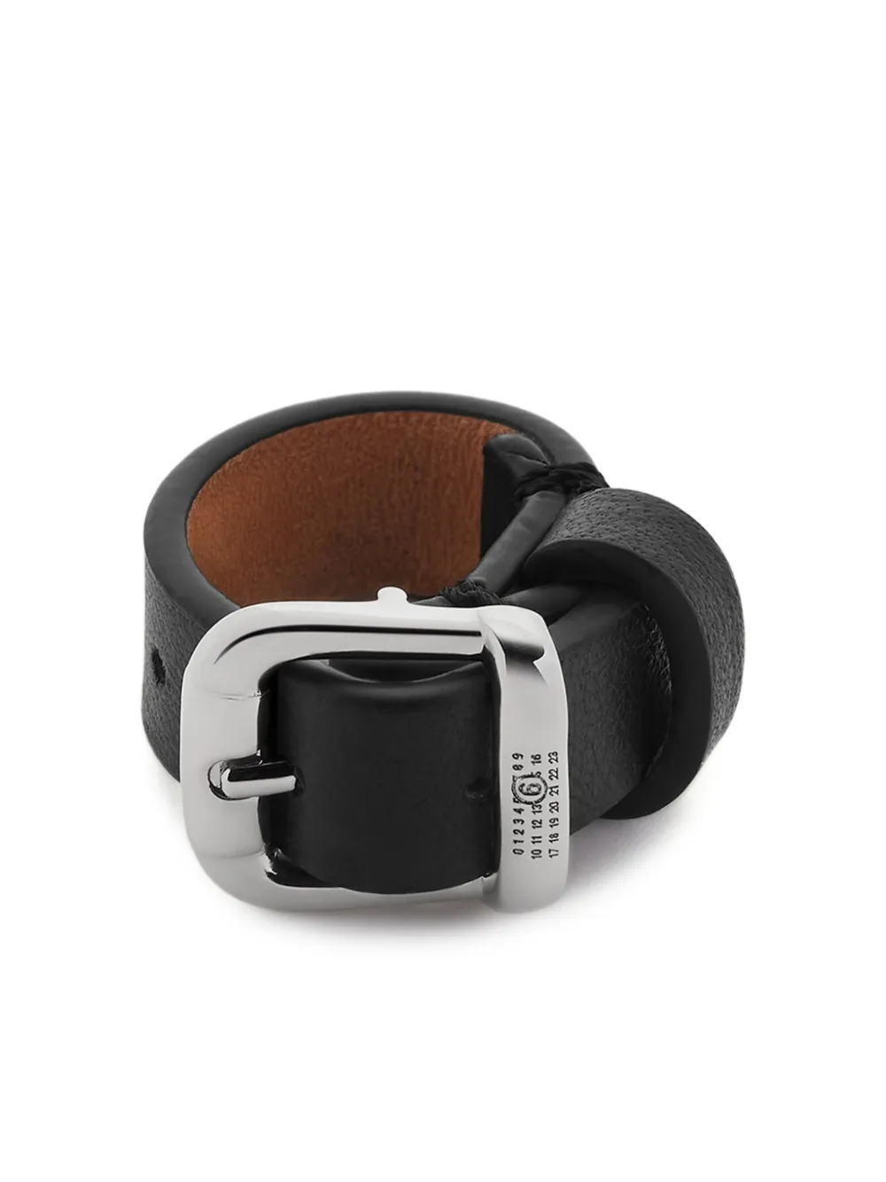 Кольцо с пряжкой MM6 Maison Margiela, черный
Кольцо с пряжкой MM6 Maison Margiela, черный