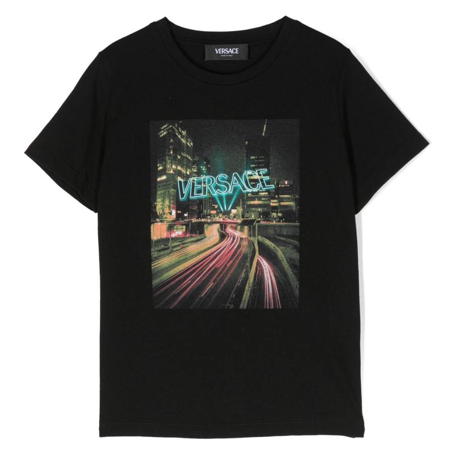 Молодежная футболка Versace Kids с принтом Blinding Lights Young Versace, черный 
Молодежная футболка Versace Kids с принтом Blinding Lights Young Versace, черный