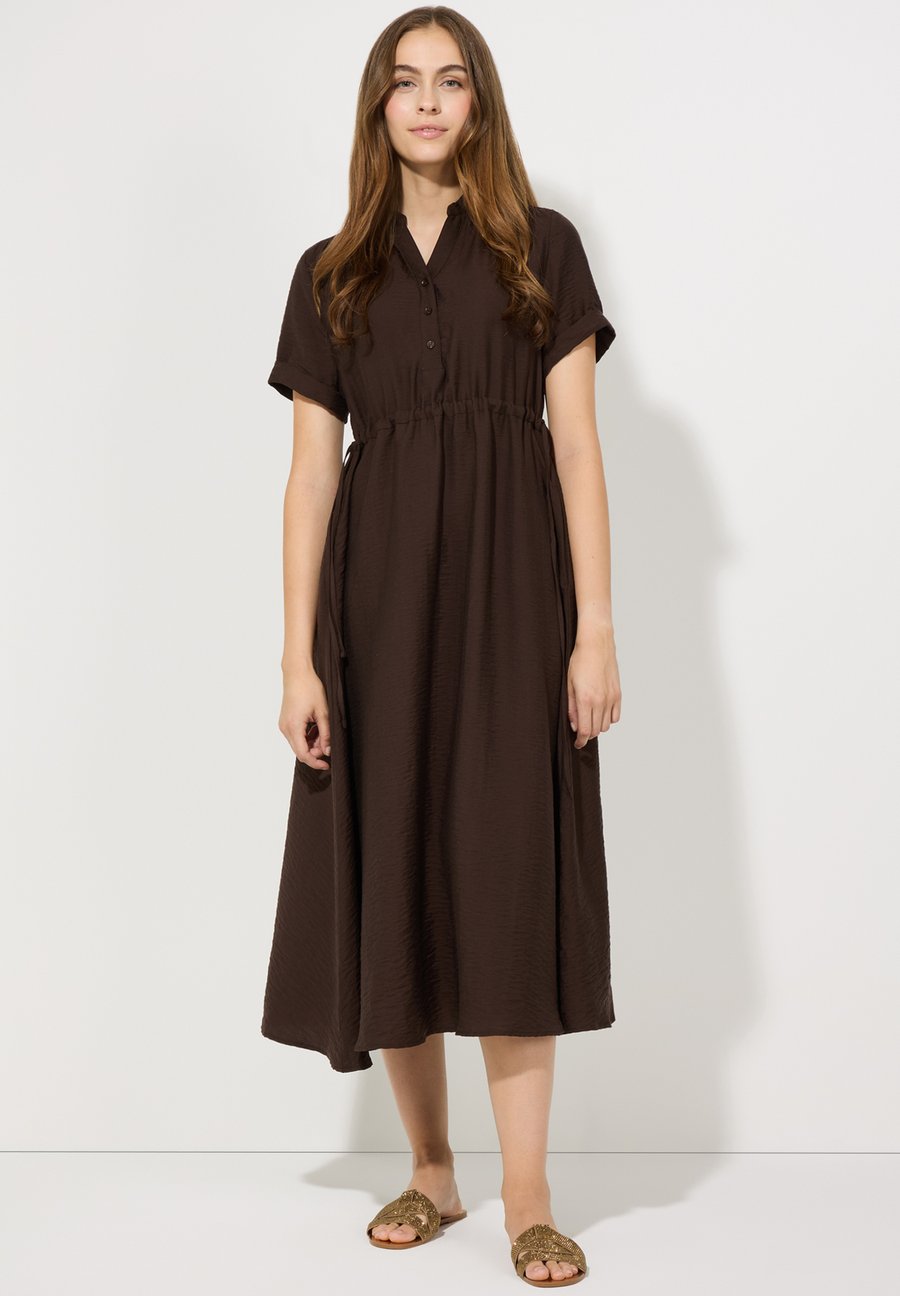 Платье More & More KURZARM, Espresso Brown/Brown
Платье More & More KURZARM, Espresso Brown/Brown