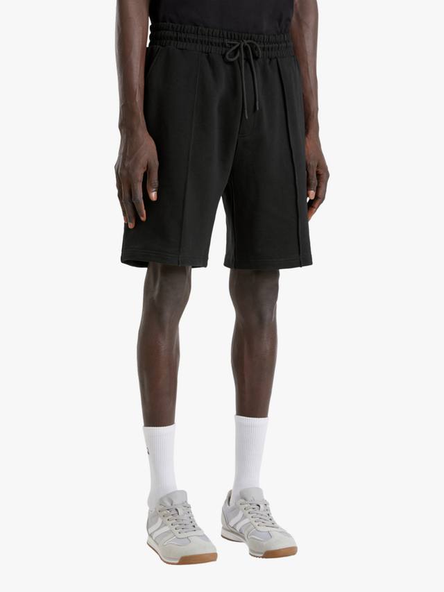 Флисовые шорты Benetton, черный 
Флисовые шорты Benetton, черный