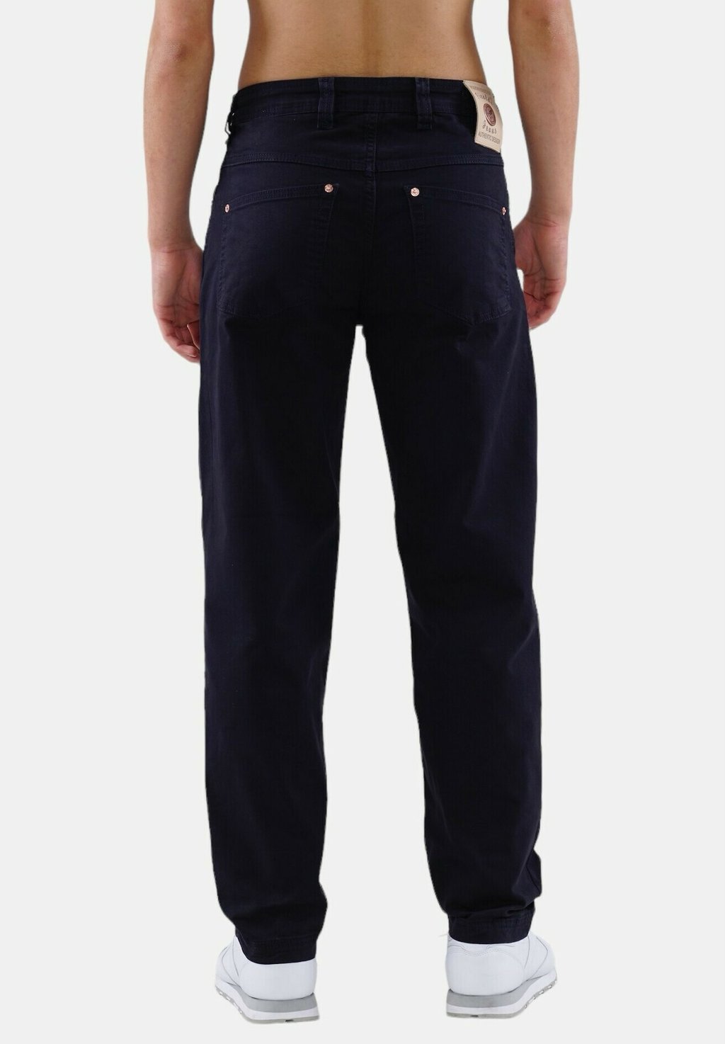 Брюки ZICCO 472 GABARDINE GLOW Picaldi, темно-синий
Брюки ZICCO 472 GABARDINE GLOW Picaldi, темно-синий