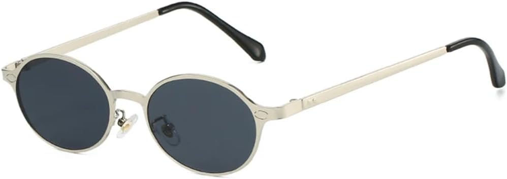 Ретро маленькие овальные металлические солнцезащитные очки для женщин и мужчин с защитой от УФ-излучения UV400, в стиле ретро с заклепками и панк-стилем UATXTAU, Silver Grey
Ретро маленькие овальные металлические солнцезащитные очки для женщин и мужчин с защитой от УФ-излучения UV400, в стиле ретро с заклепками и панк-стилем UATXTAU, Silver Grey