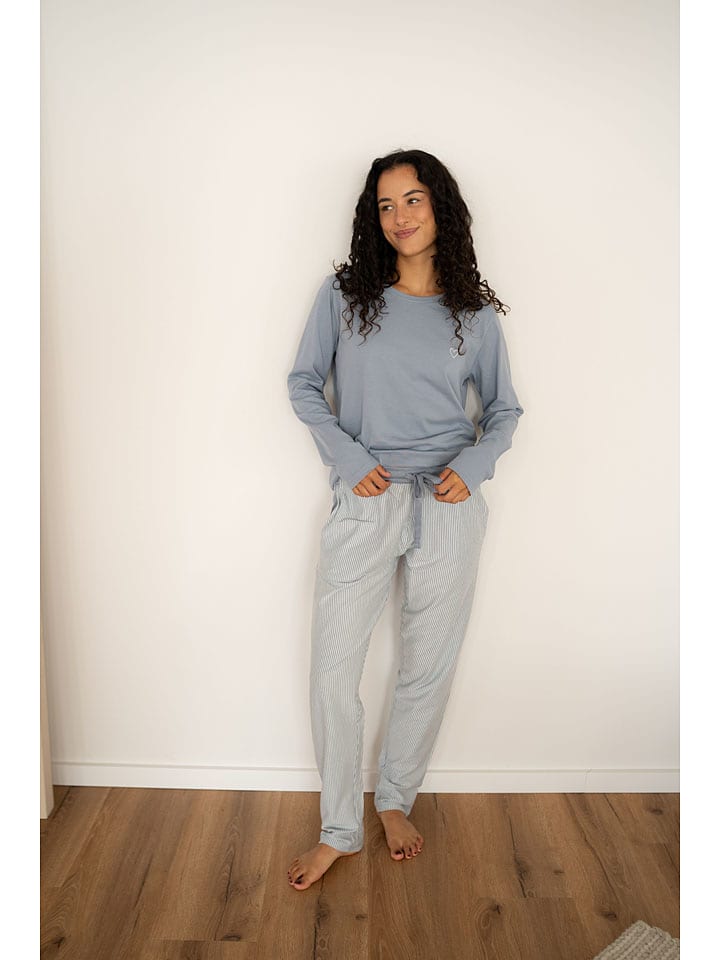 By Louise Светло-голубые пижамные штаны
By Louise Светло-голубые пижамные штаны