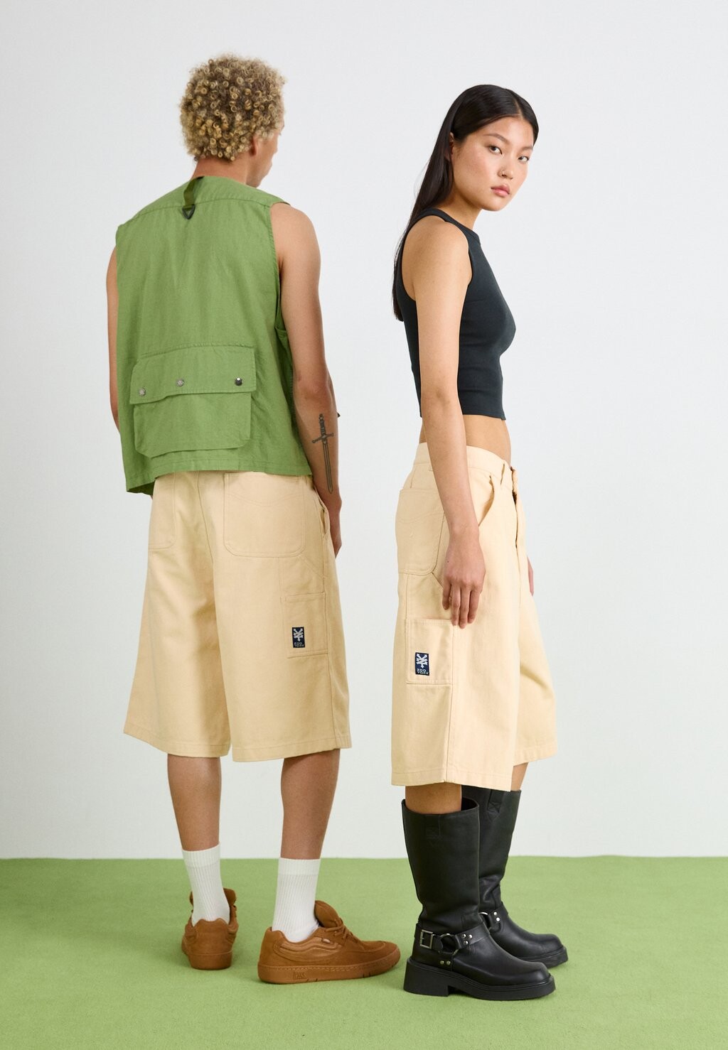 Шорты Essential ZOO YORK, бежевые
Шорты Essential ZOO YORK, бежевые