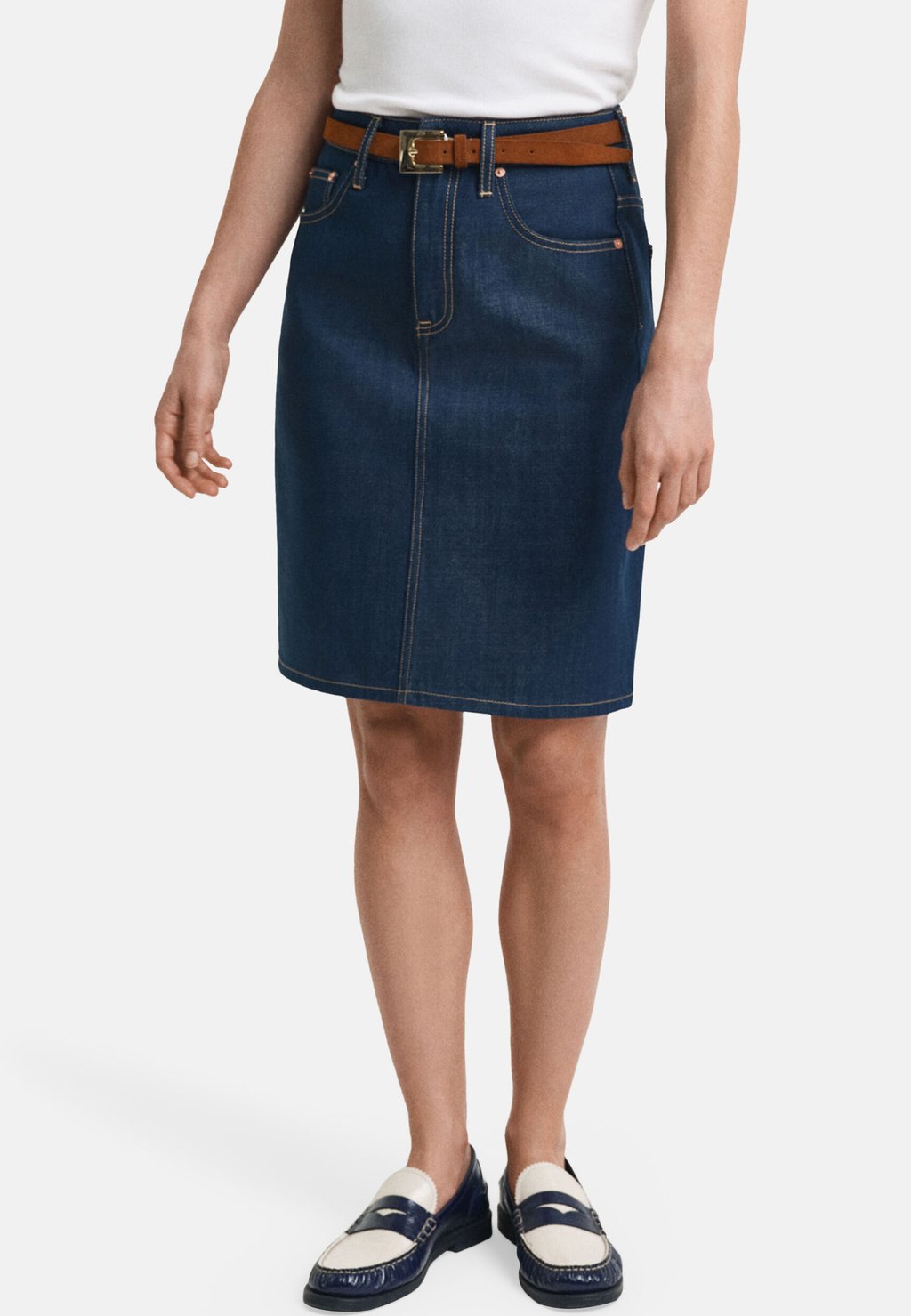 Джинсовая юбка GANT, цвет Mid Blue 
Джинсовая юбка GANT, цвет Mid Blue