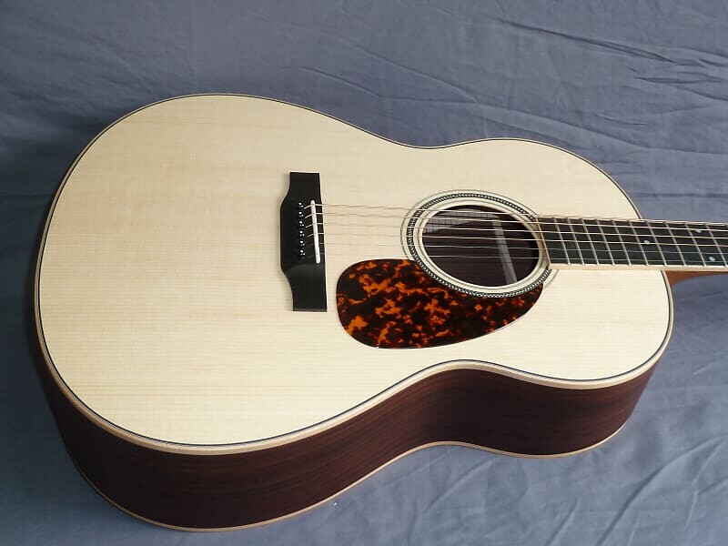 Акустическая гитара Larrivee L03R Recording Series 2022 Natural
Акустическая гитара Larrivee L03R Recording Series 2022 Natural