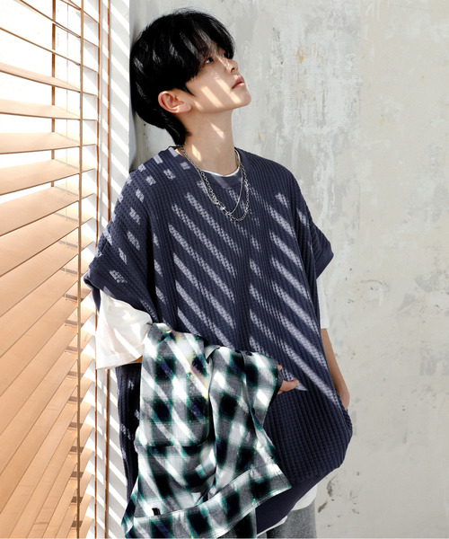 Жилет вафельный, футболка, комплект многослойный, свободный силуэт, бренд Neos, цвет угольно-серый
Жилет вафельный, футболка, комплект многослойный, свободный силуэт, бренд Neos, цвет угольно-серый