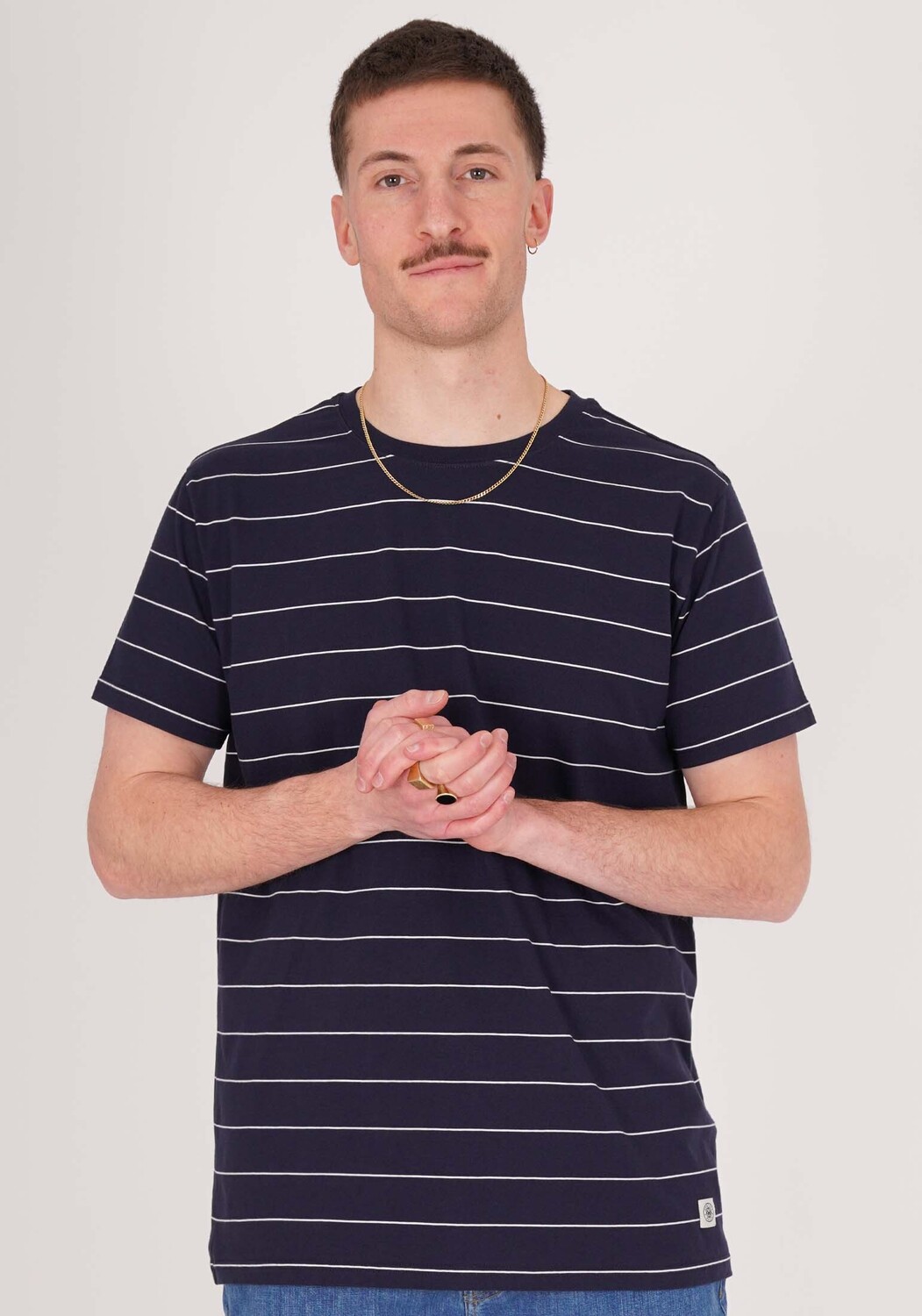 Футболка HONESTY RULES s Pin Striped, синий
Футболка HONESTY RULES s Pin Striped, синий