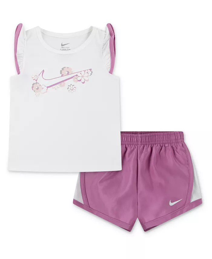 Комплект из 2 предметов: футболка с оборками на рукавах, логотип и шорты для малышей и маленьких девочек Nike, мультиколор
Комплект из 2 предметов: футболка с оборками на рукавах, логотип и шорты для малышей и маленьких девочек Nike, мультиколор