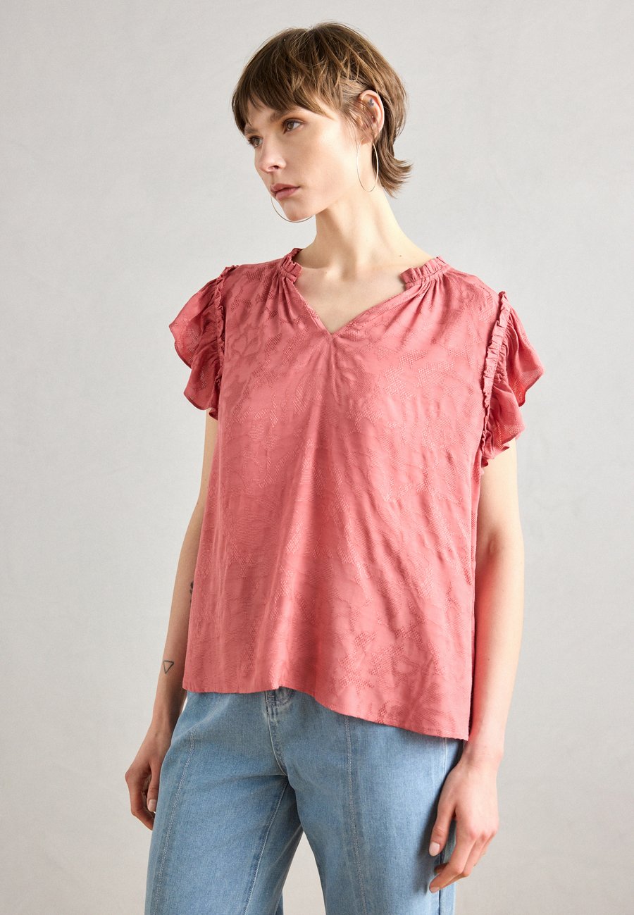 Блуза Mos Mosh VITO BLOUSE, Faded Rose/Berry
Блуза Mos Mosh VITO BLOUSE, Faded Rose/Berry