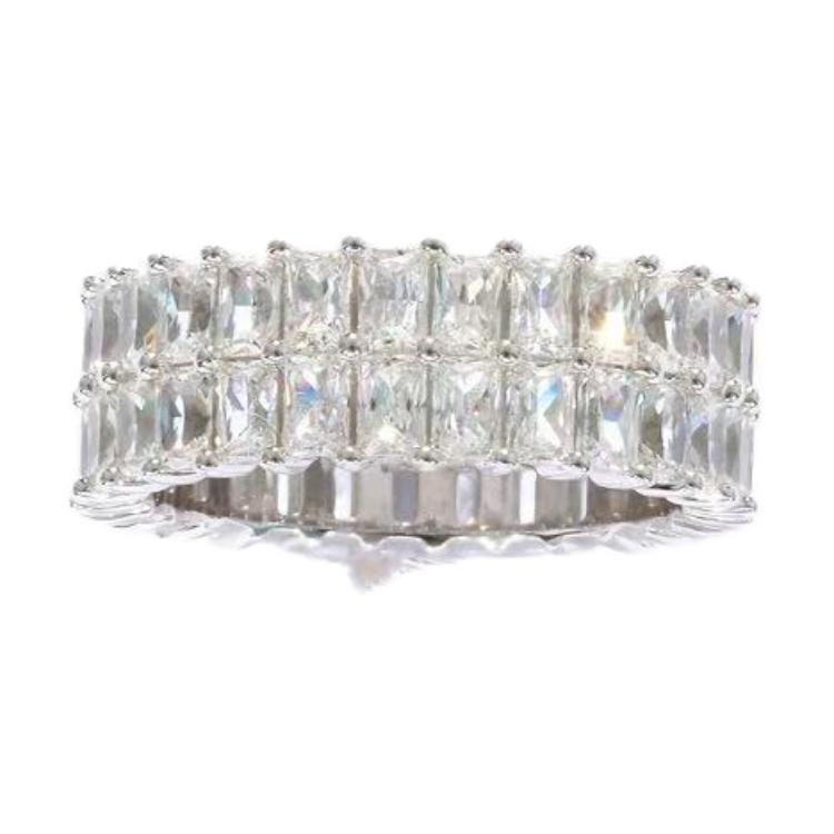 Apm Monaco Серебряное кольцо 925 пробы для женщин Silver
Apm Monaco Серебряное кольцо 925 пробы для женщин Silver