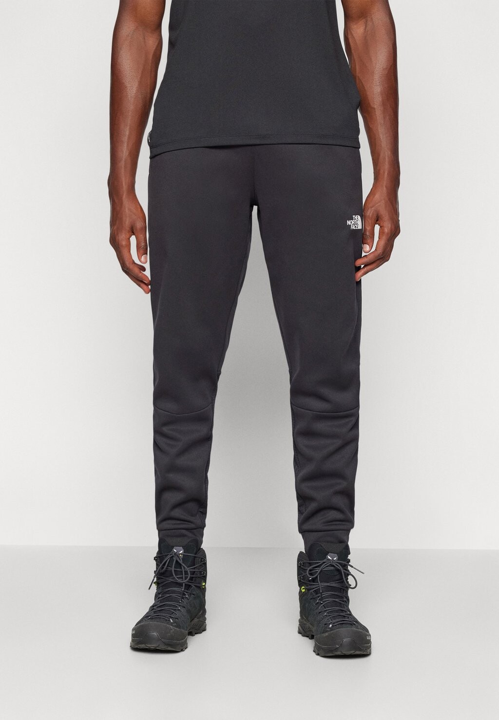 Спортивные брюки PANT The North Face, черный
Спортивные брюки PANT The North Face, черный