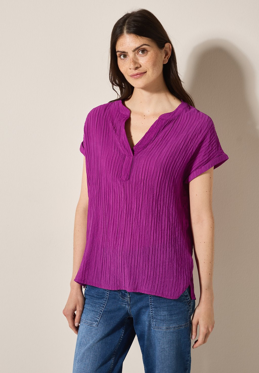 Блуза STRUKTUR Cecil, темно-фиолетовый
Блуза STRUKTUR Cecil, темно-фиолетовый