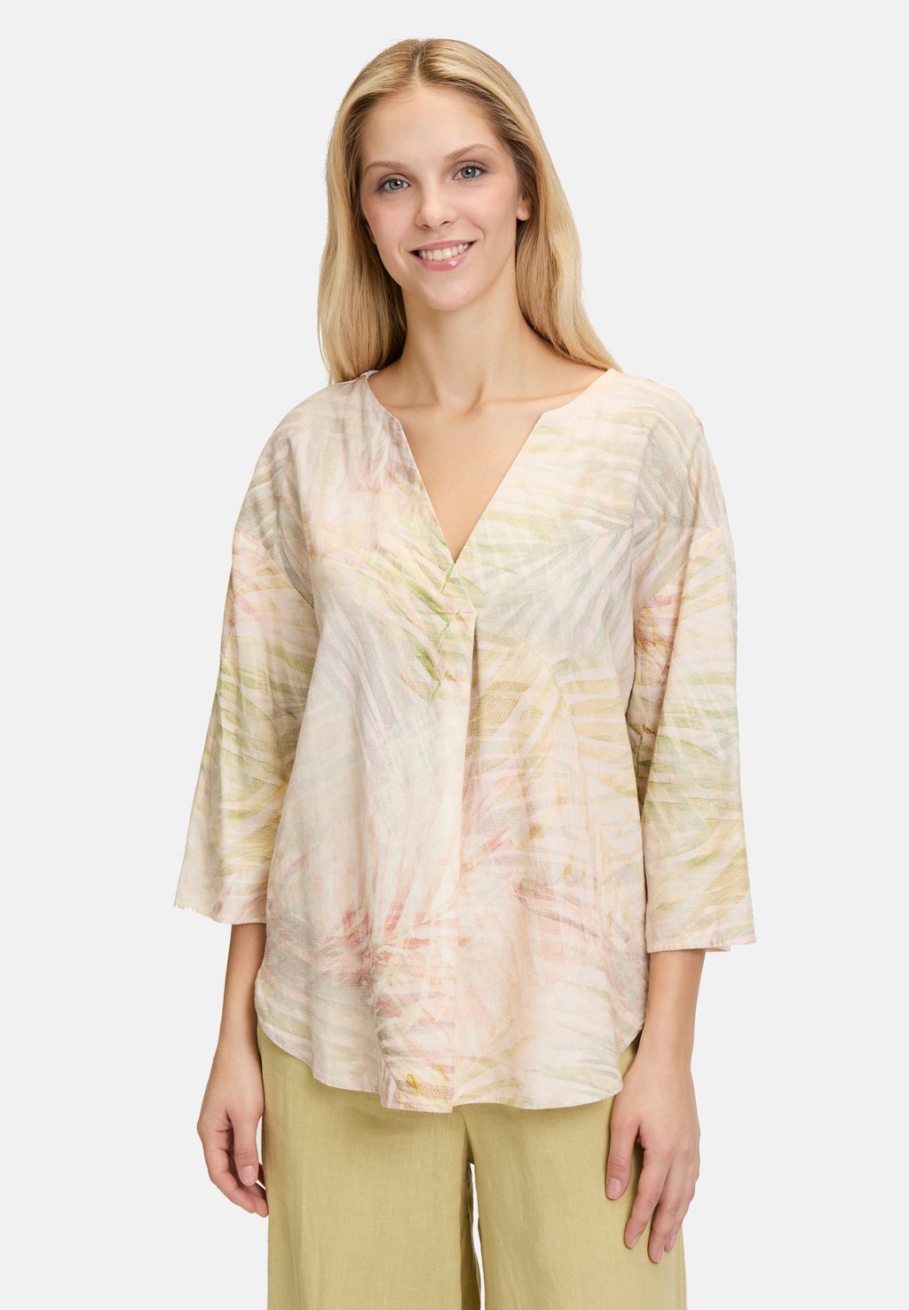 Блуза MIT V-AUSSCHNITT Cartoon, бежевый
Блуза MIT V-AUSSCHNITT Cartoon, бежевый