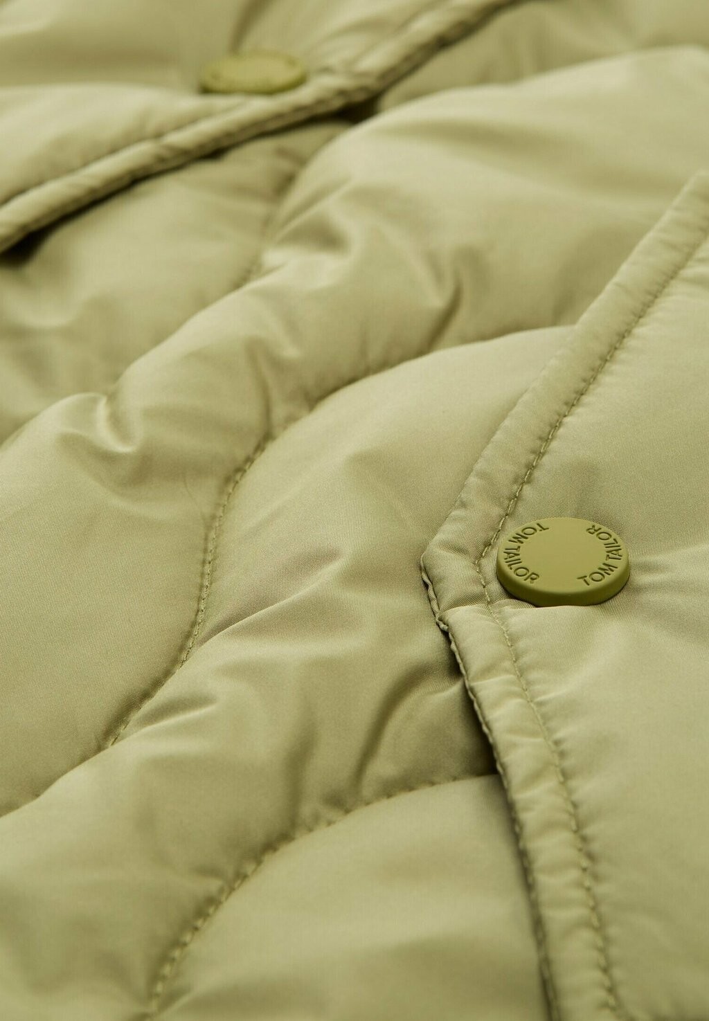 Легкая куртка TOM TAILOR, зеленый
Легкая куртка TOM TAILOR, зеленый