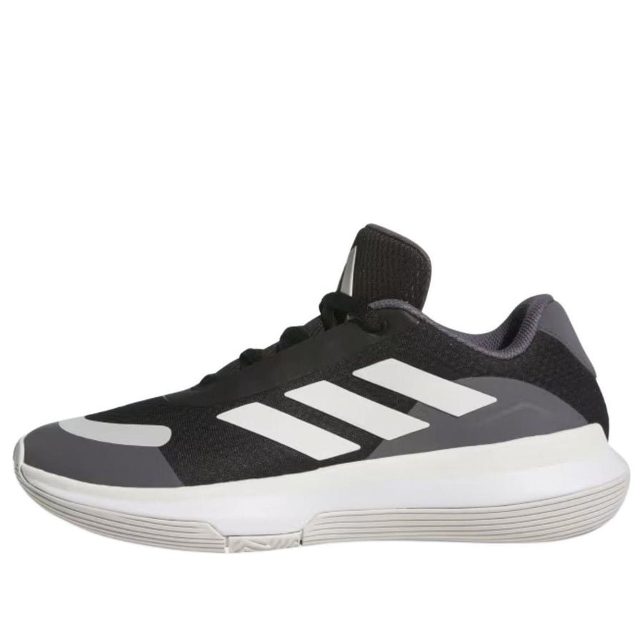 Кроссовки adidas BB Legends Low 'Black White', черный
Кроссовки adidas BB Legends Low 'Black White', черный