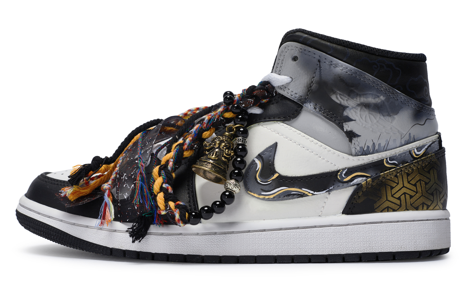 Винтажные баскетбольные кроссовки Air 1 мужские мид-топ Gold Jordan, черно-бело-золотые 
Винтажные баскетбольные кроссовки Air 1 мужские мид-топ Gold Jordan, черно-бело-золотые