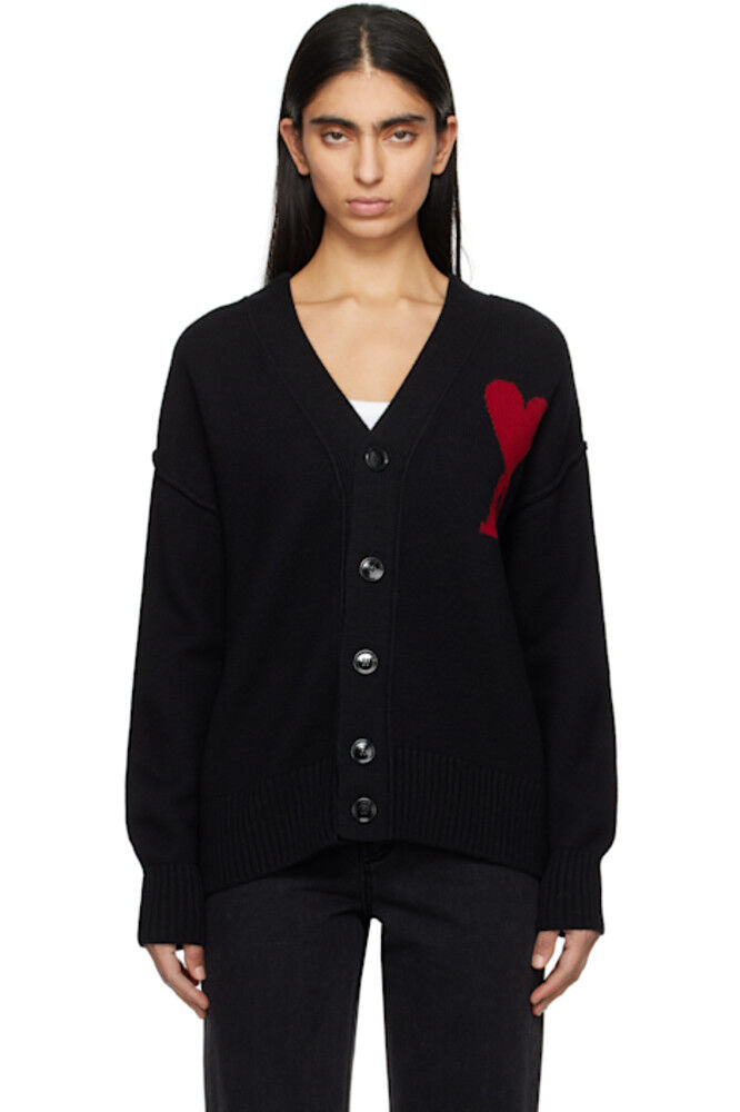 Серый шерстяной кардиган Ami de Coeur AMI Paris
Серый шерстяной кардиган Ami de Coeur AMI Paris