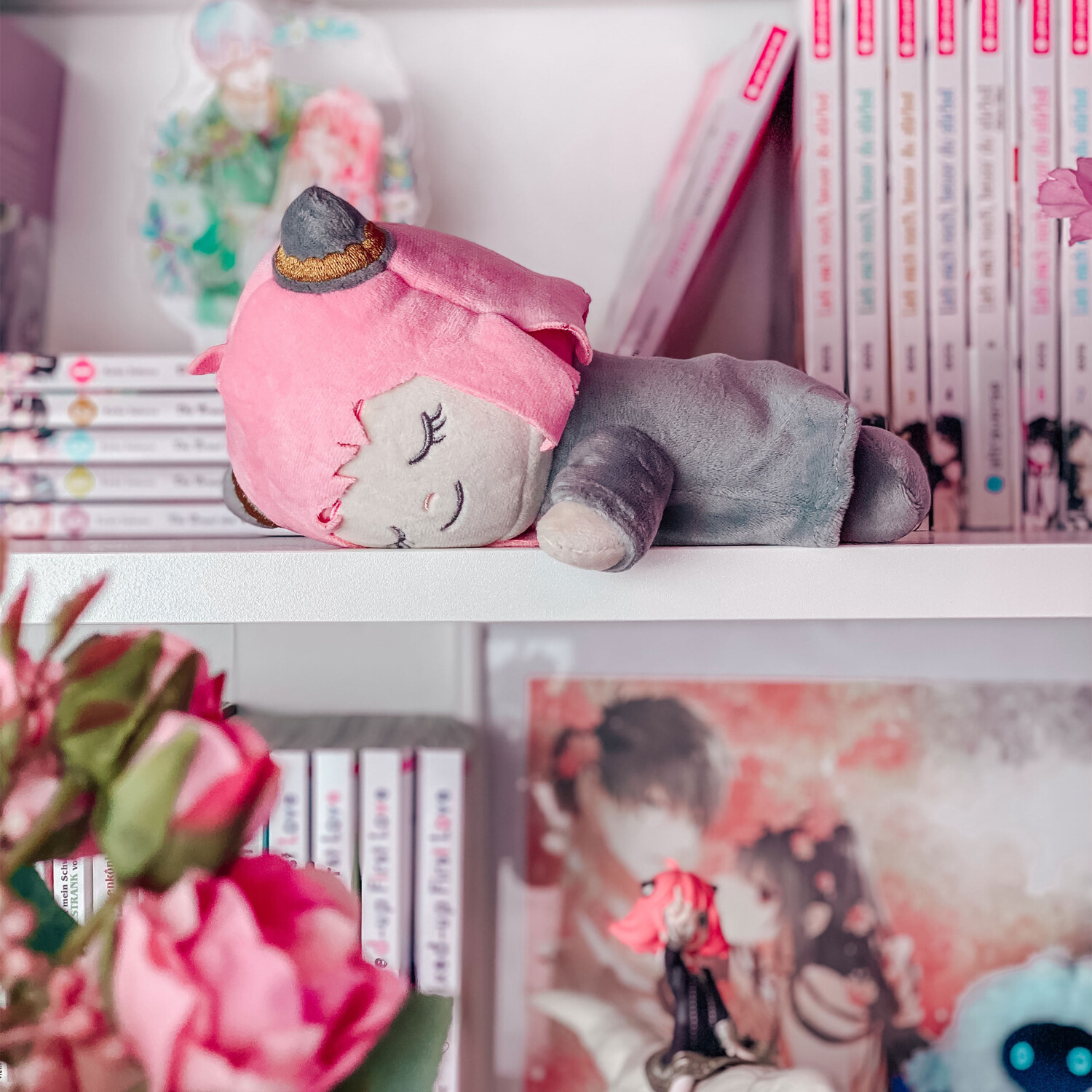 Spy x Family - спящая плюшевая фигурка Аня Форгер
Spy x Family - спящая плюшевая фигурка Аня Форгер