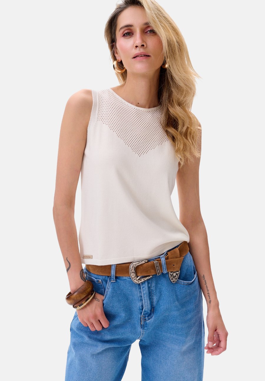 Топ blue shadow KIMAJA, White
Топ blue shadow KIMAJA, White