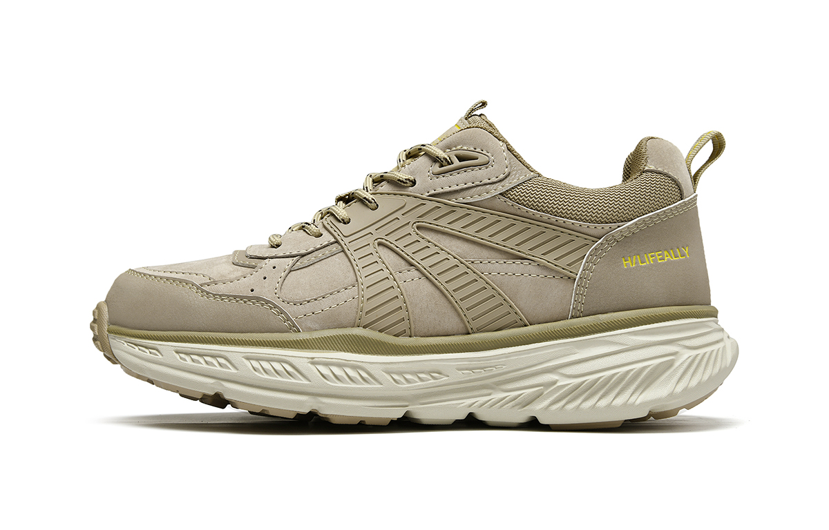 Низкие массивные кроссовки 4,5 см мужские HLA, Camel
Низкие массивные кроссовки 4,5 см мужские HLA, Camel