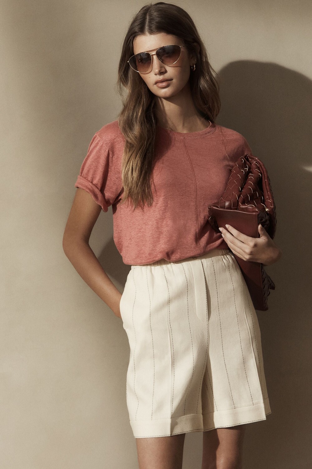 Облегающая футболка премиум-класса из 100% льна с круглым вырезом и короткими рукавами Next, розовый
Облегающая футболка премиум-класса из 100% льна с круглым вырезом и короткими рукавами Next, розовый