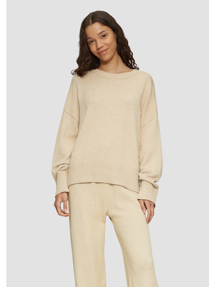 Пуловер QS Strickpullover langarm, бежевый
Пуловер QS Strickpullover langarm, бежевый