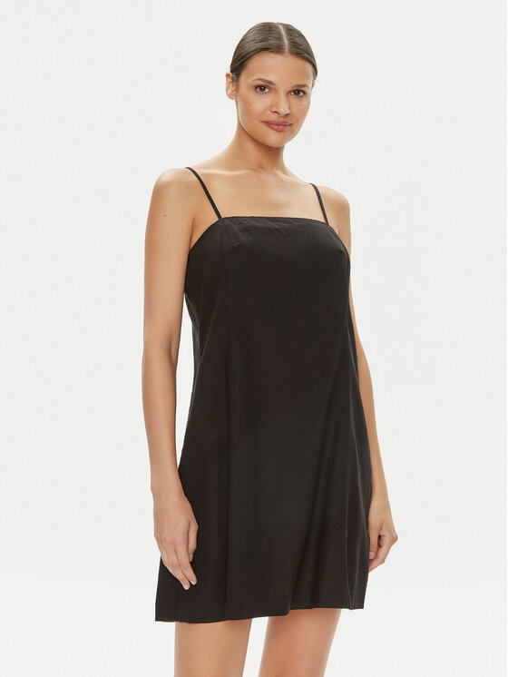 Летнее платье regular fit 665882-01 Gap, черный
Летнее платье regular fit 665882-01 Gap, черный